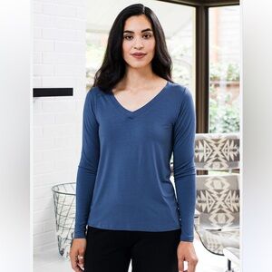 Yala Women's Blue V-Neck Long Sleeve Bamboo Top